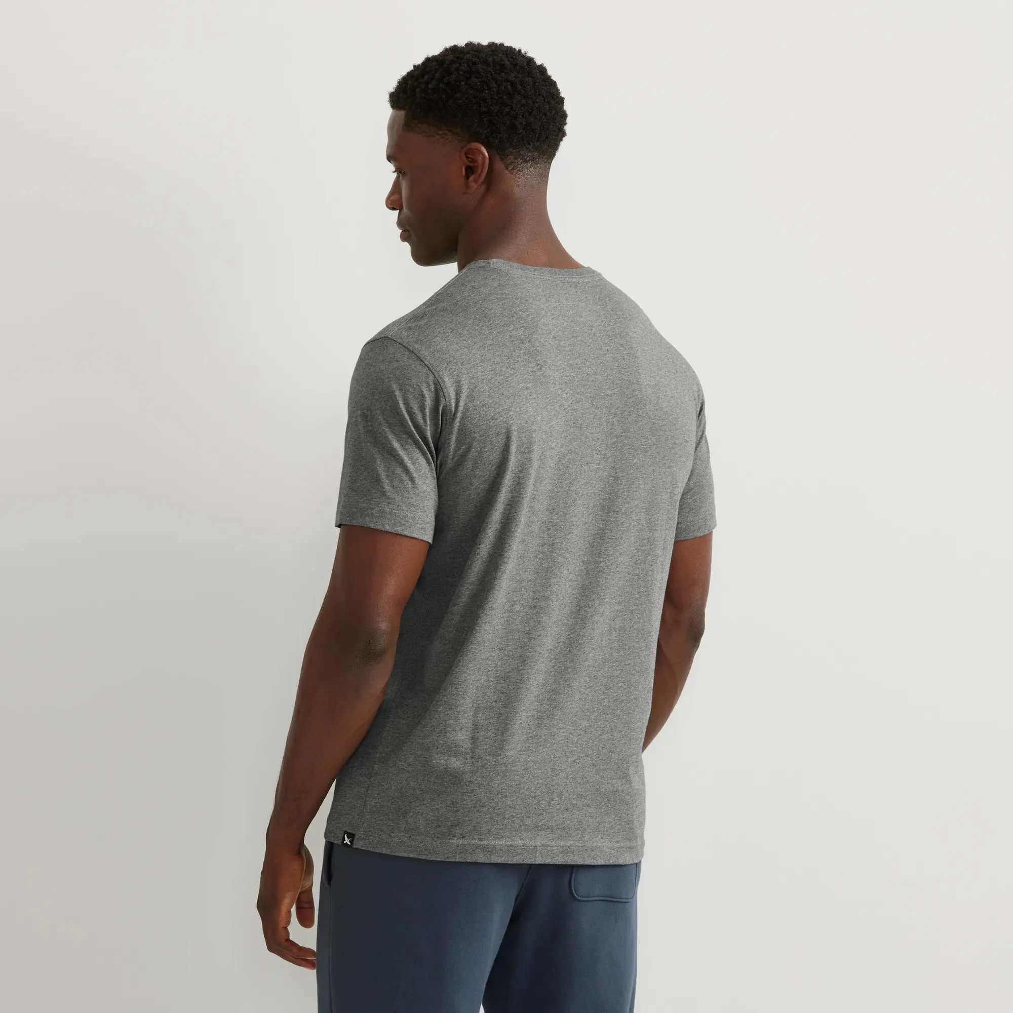 Men's Legend Wash 100% Cotton Short-Sleeve Pocket T-Shirt