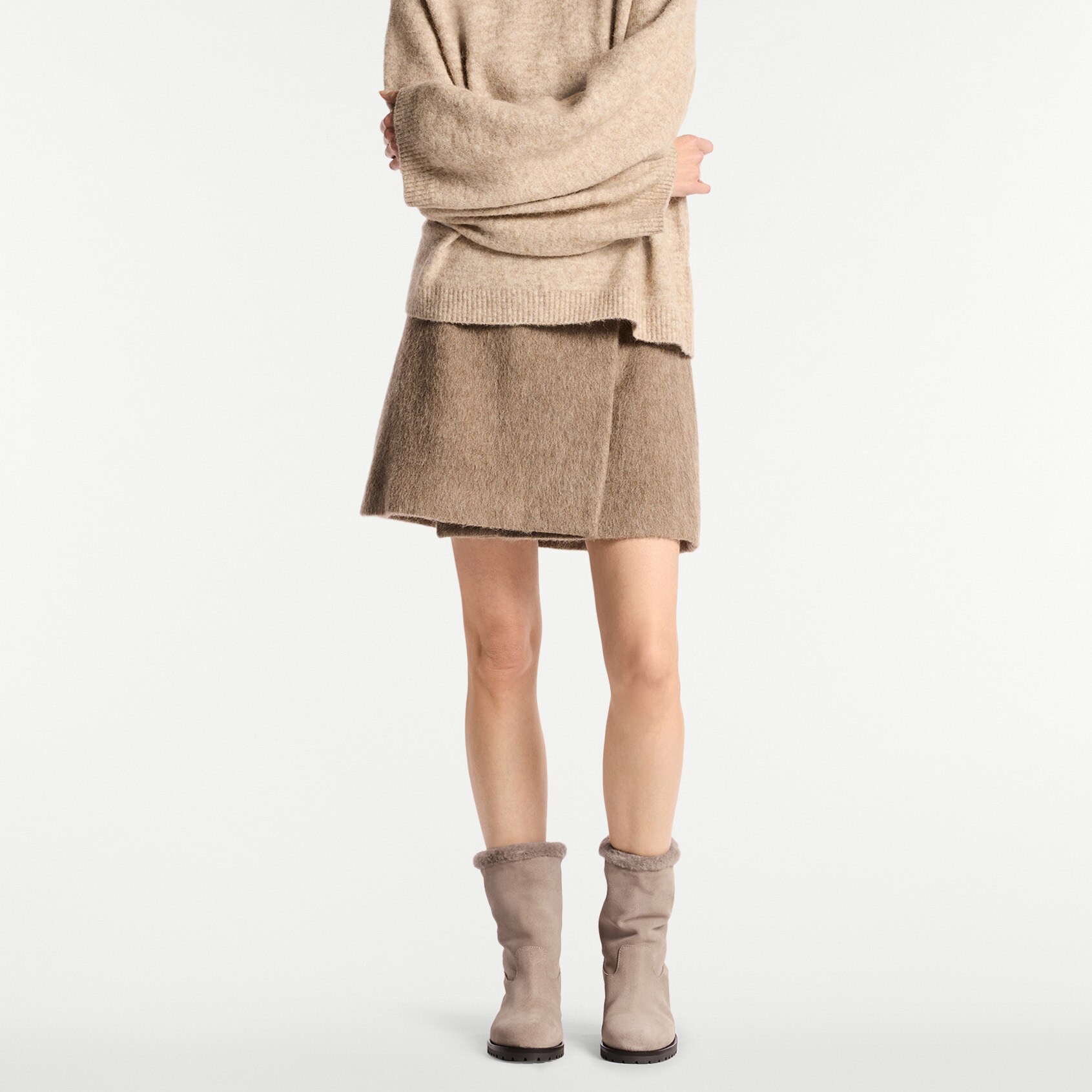 Unfold<br>Fold Down Boot