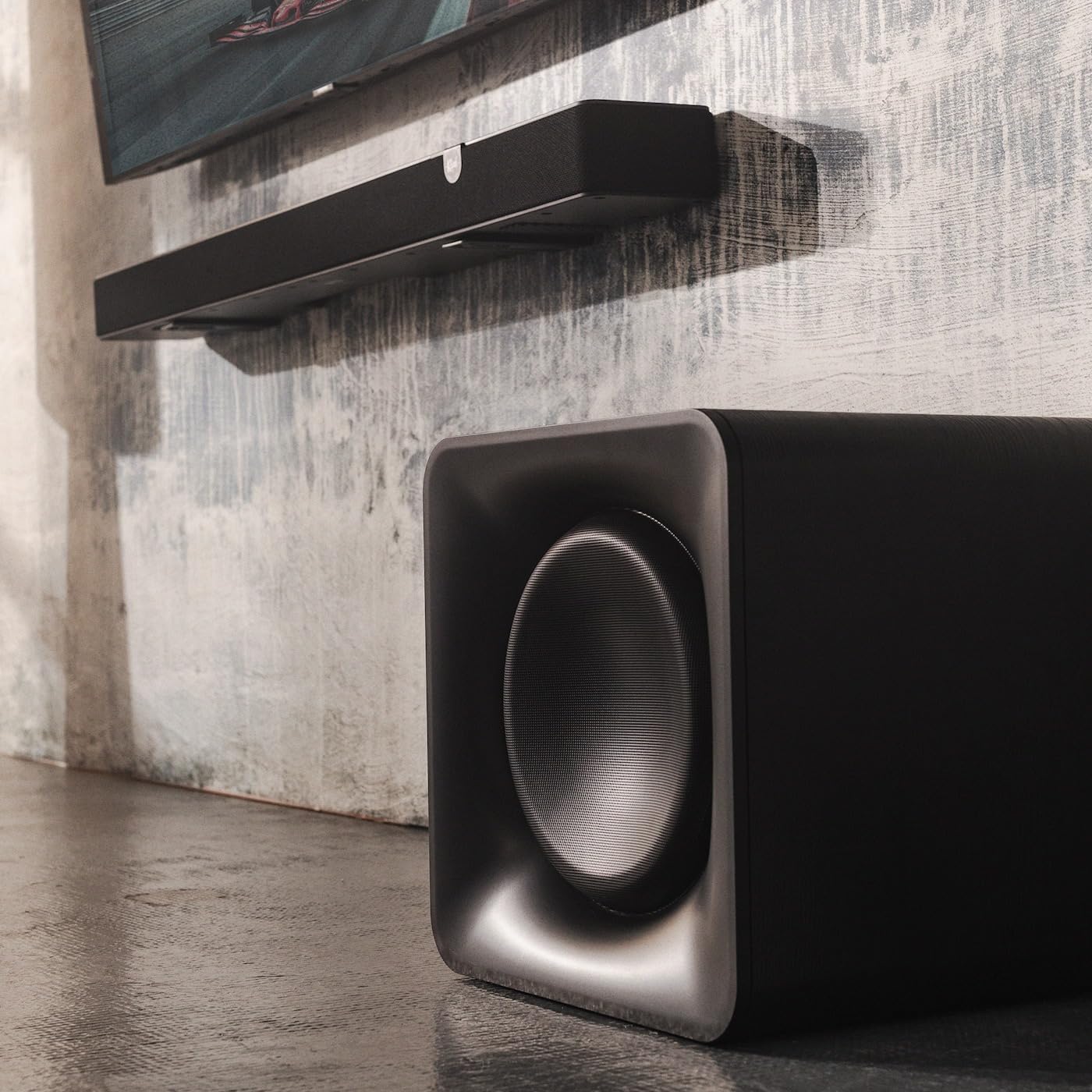 Klipsch Flexus CORE 210 Dolby Atmos 44 SoundBar + 10 Subwoofer  3.1.2-Channel Dolby Atmos Sound Bar + Flexus Sub 100 10″ Wireless Sub-woofer – 185 W RMS  HDMI eARC  Bluetooth  Horn-Loaded Tweeter