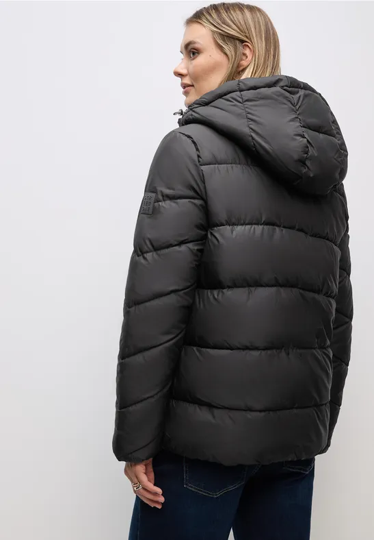 Kurze Steppjacke