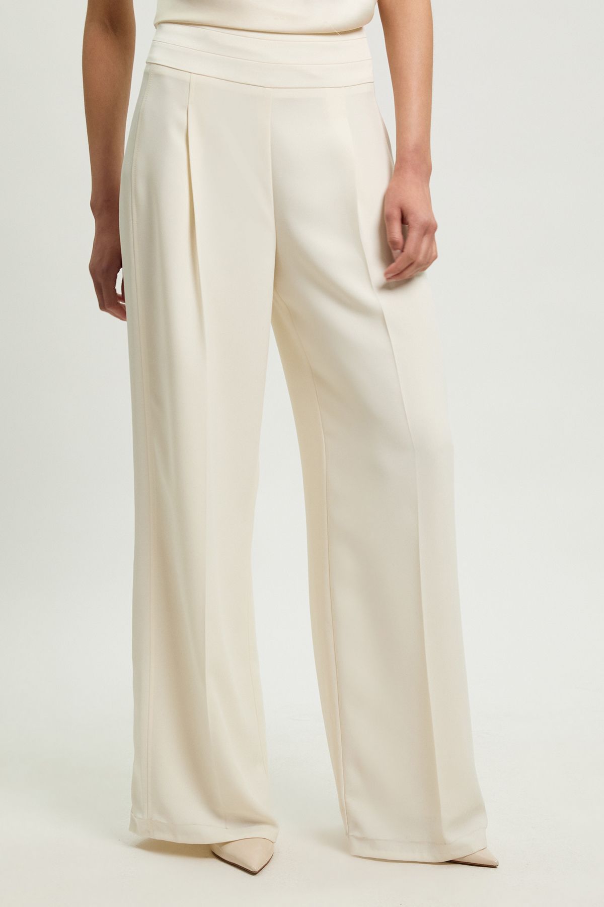 KarenMillen Petite Satin Back Crepe Tailored Wide Leg Trouser