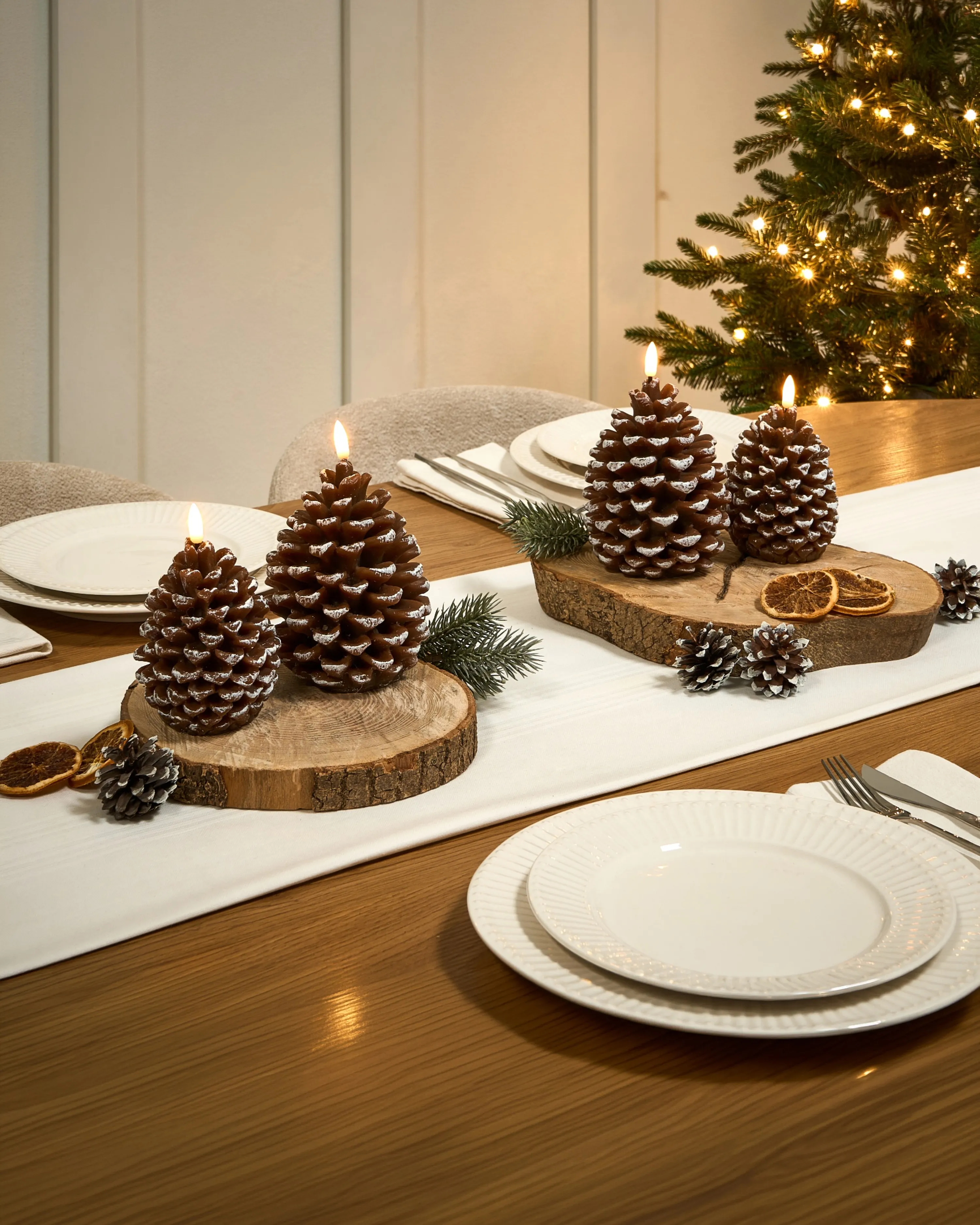 Set of 4 LED Candles IVRESSE Pinecone 15/12 cm Brown