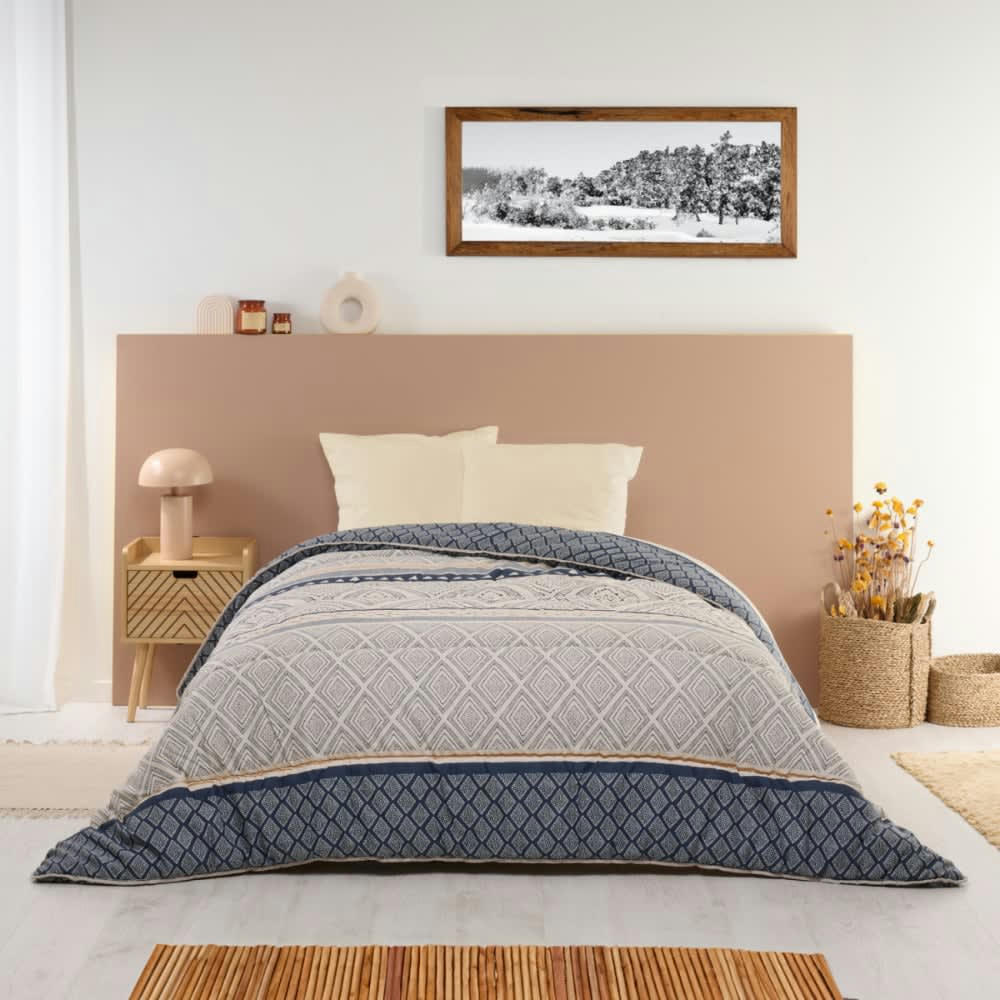 ETHNIQUE - Couette imprimée 140x200cm 400g/m2 utilisation sans housse