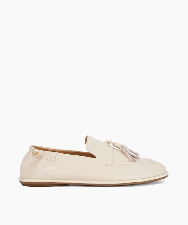 Grounding Ecru - Suede Round Toe Tassel Loafers