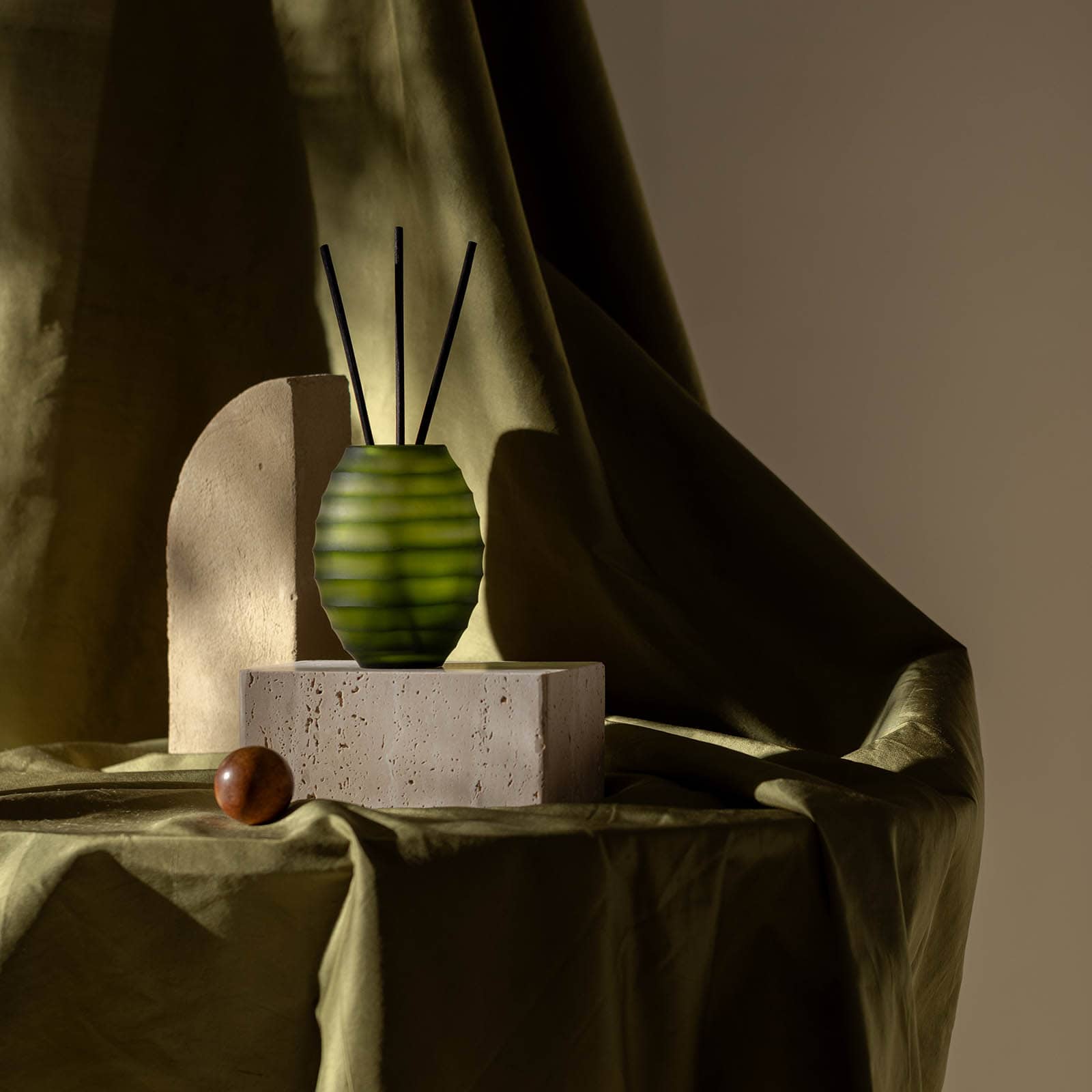Atelier by ipuro Aroma-Diffusor Vert Grün, ⌀ 13 cm, H 160 mm