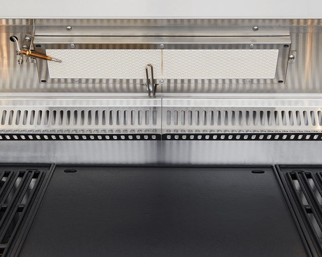 BeefEater 7000 Premium 4 Burner Flame Failure BBQ on Side Burner Cart