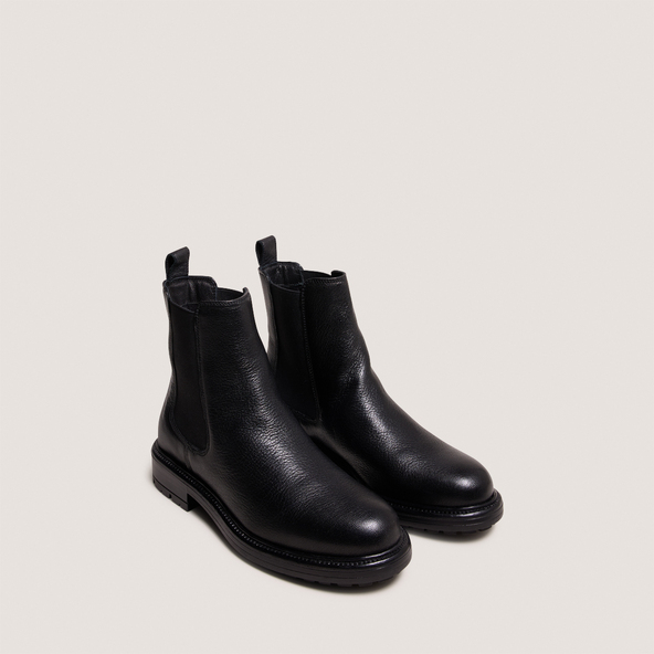 Boots à élastiques et semelles crantées....en cuir grainé noir | CELINA