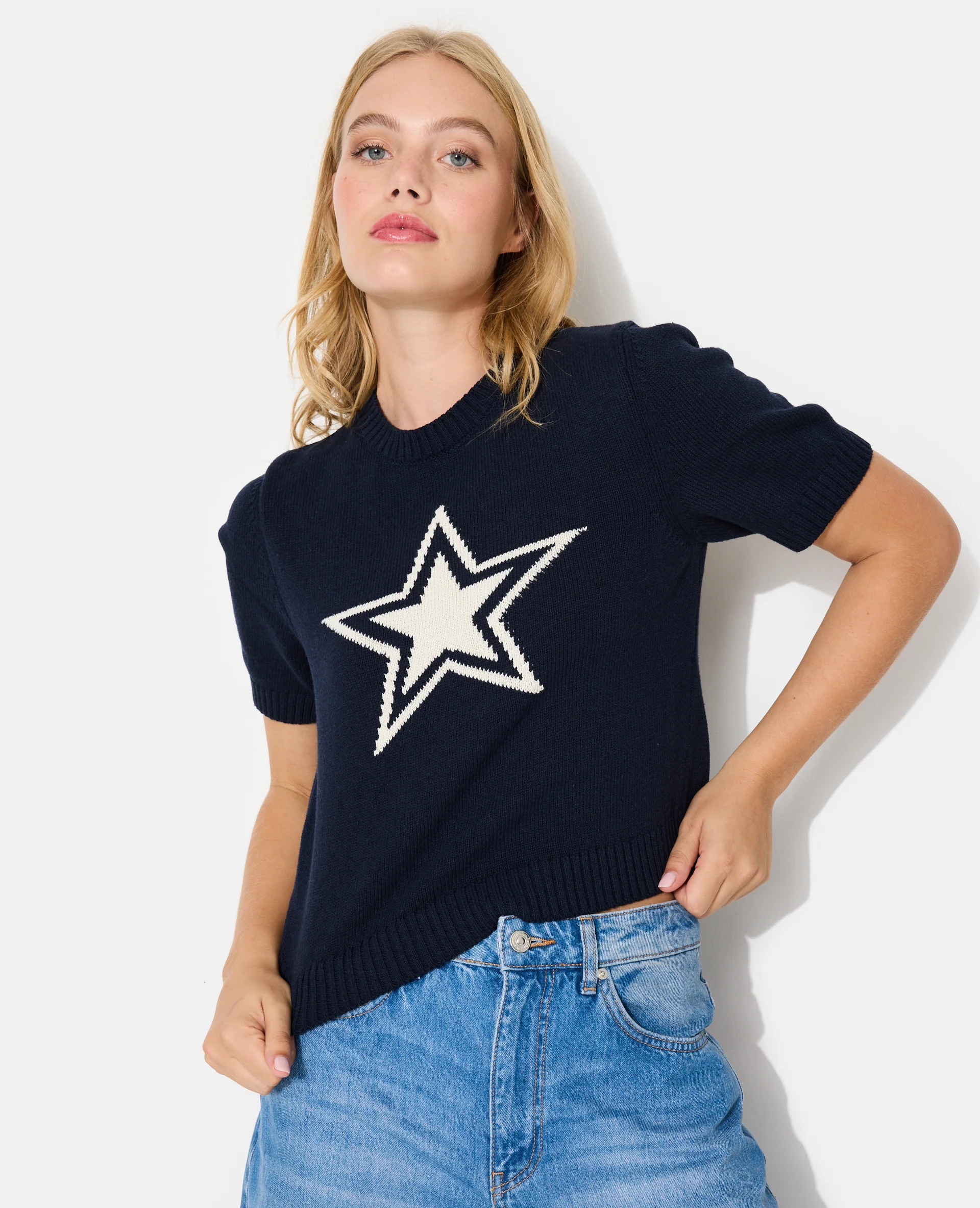 Pull manches courtes avec étoile