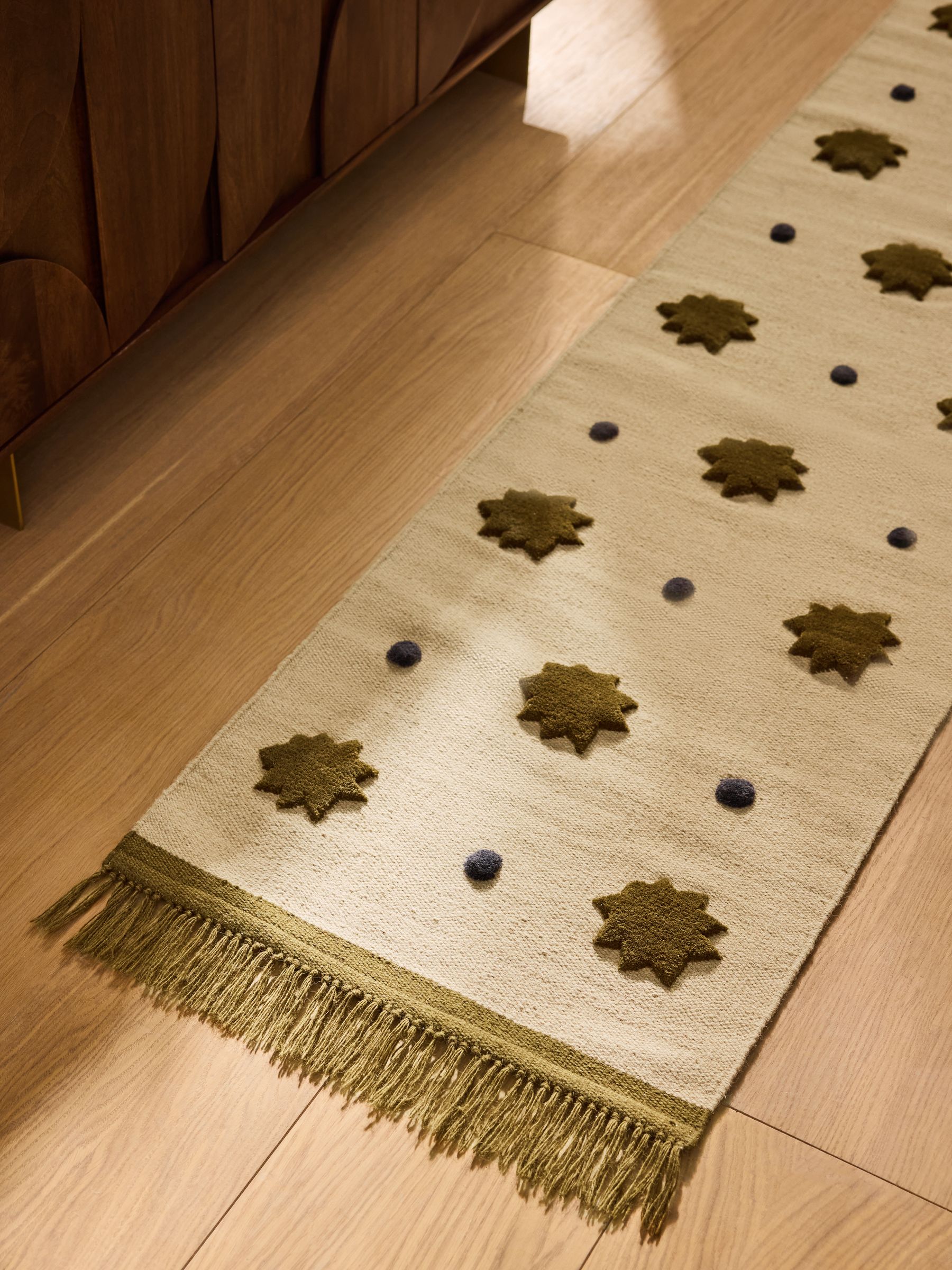 Kosmic Flat Weave Wool Tufted Runner in Natural