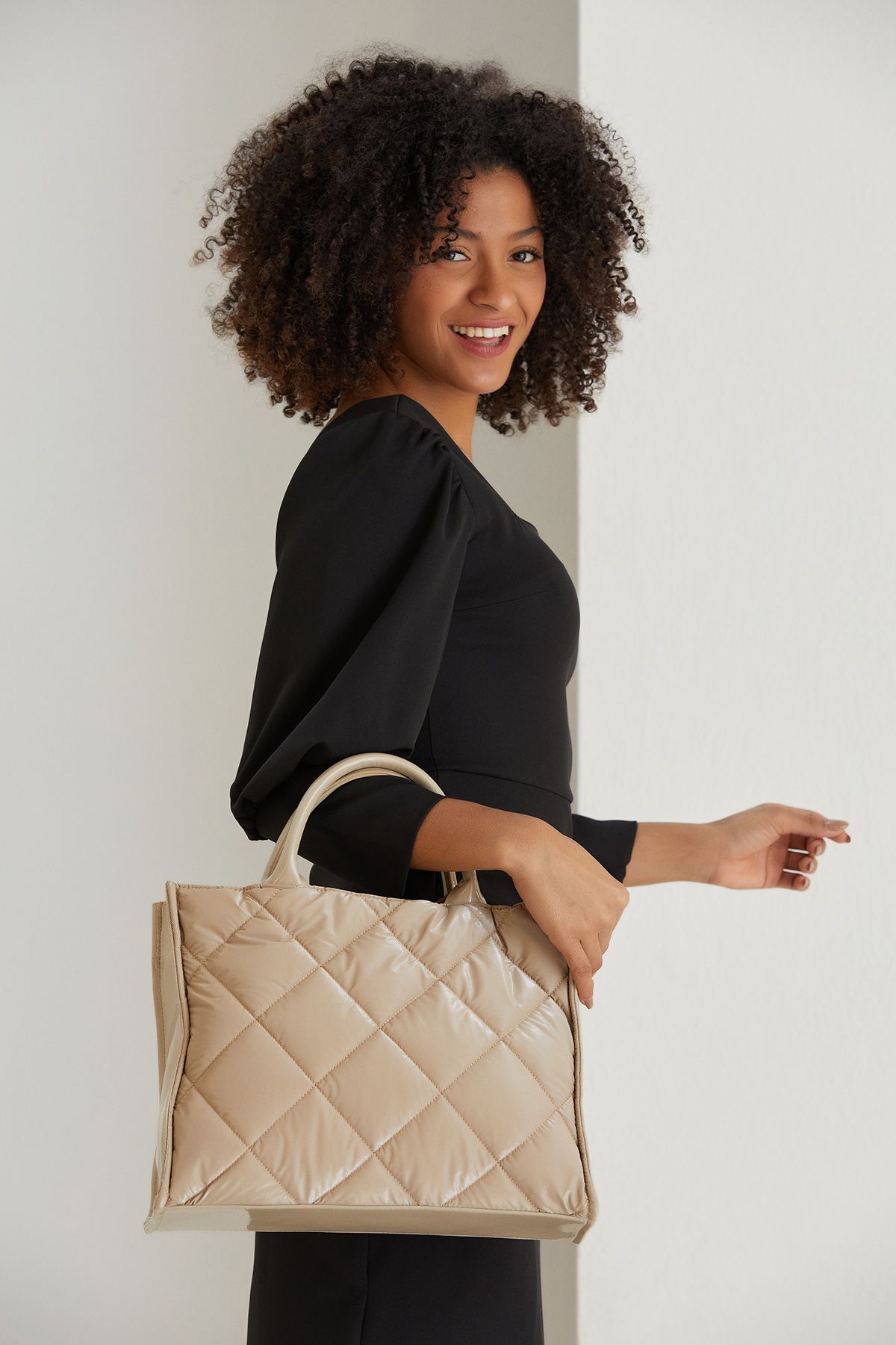 Belissh Quilted Tote Bag With Detachable Crossbody Strap