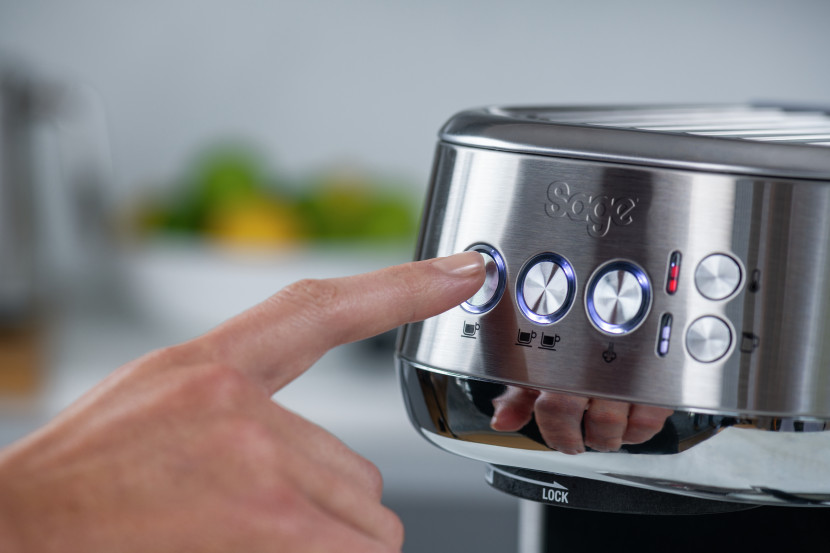 Ekspres Kolbowy Sage The Bambino Plus1600 W