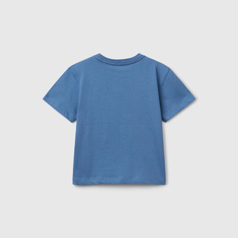 T-shirt with application
