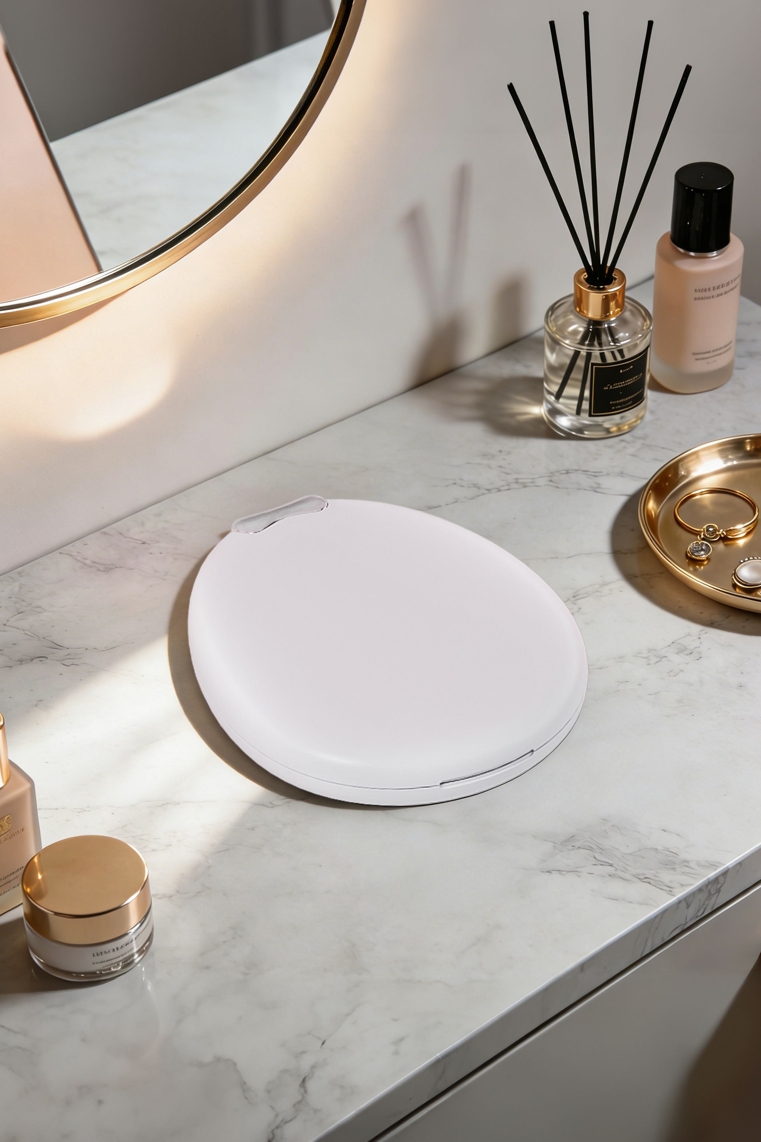 Fascinate Travel Hollywood Mirror – 10X Magnified, Rechargeable LED, Dimmable Studio