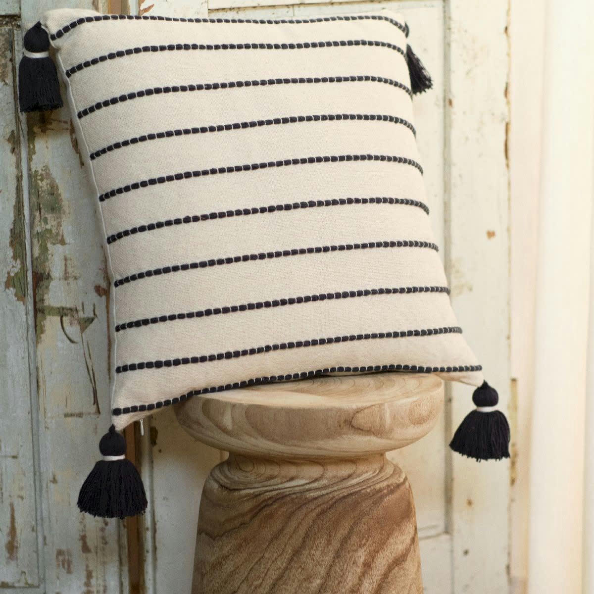 INDIES BANGALORE - Coussin déhoussable uni en Coton Ecru 45x45 cm