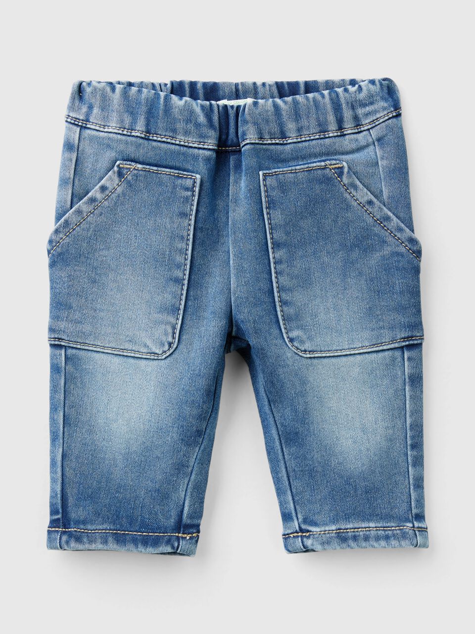 Thermal jeans with pockets