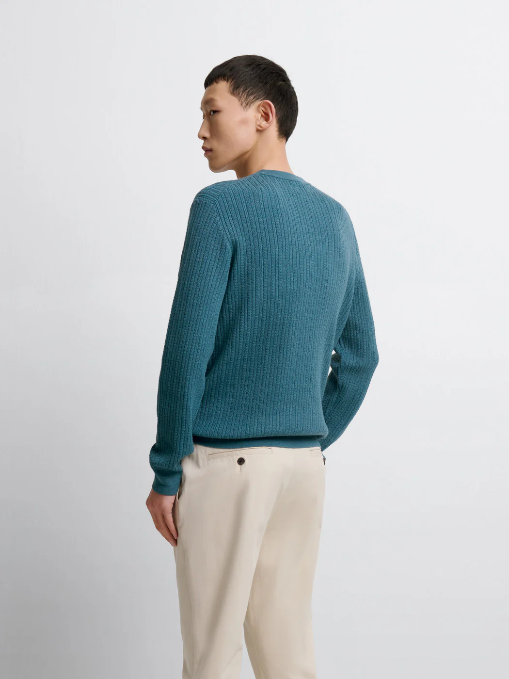 Pull col rond en maille torsadée