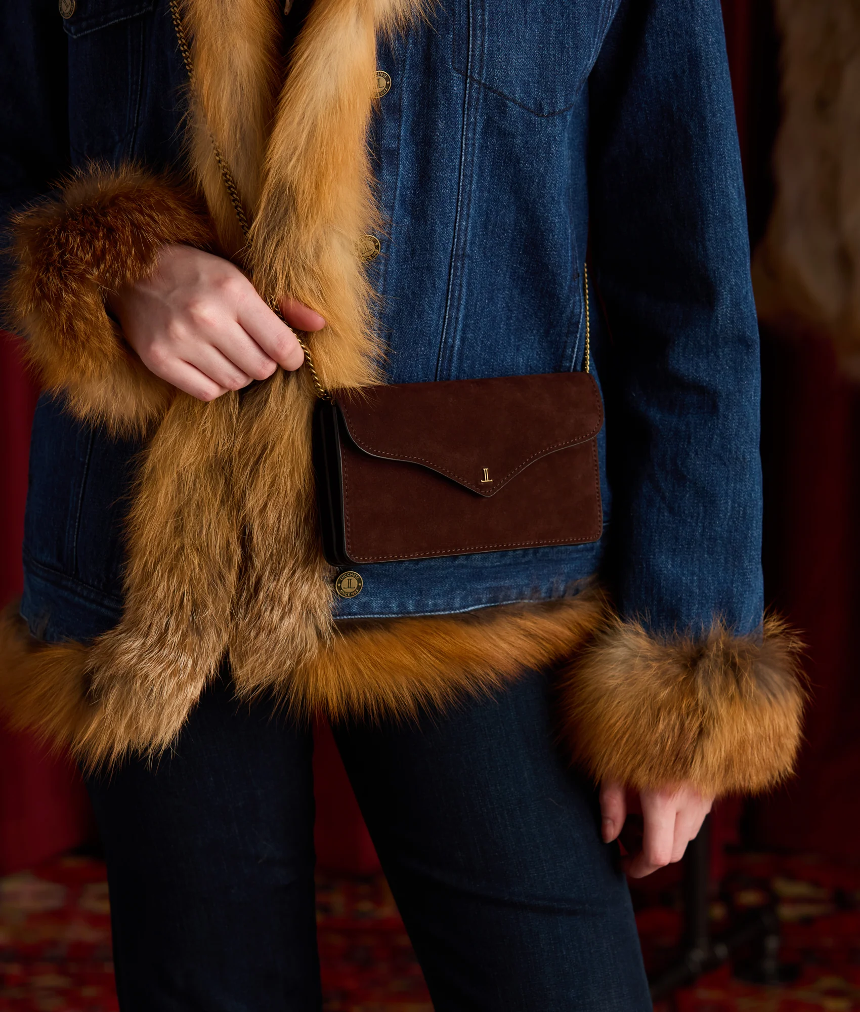 Long Wallet On A Chain - Chocolate