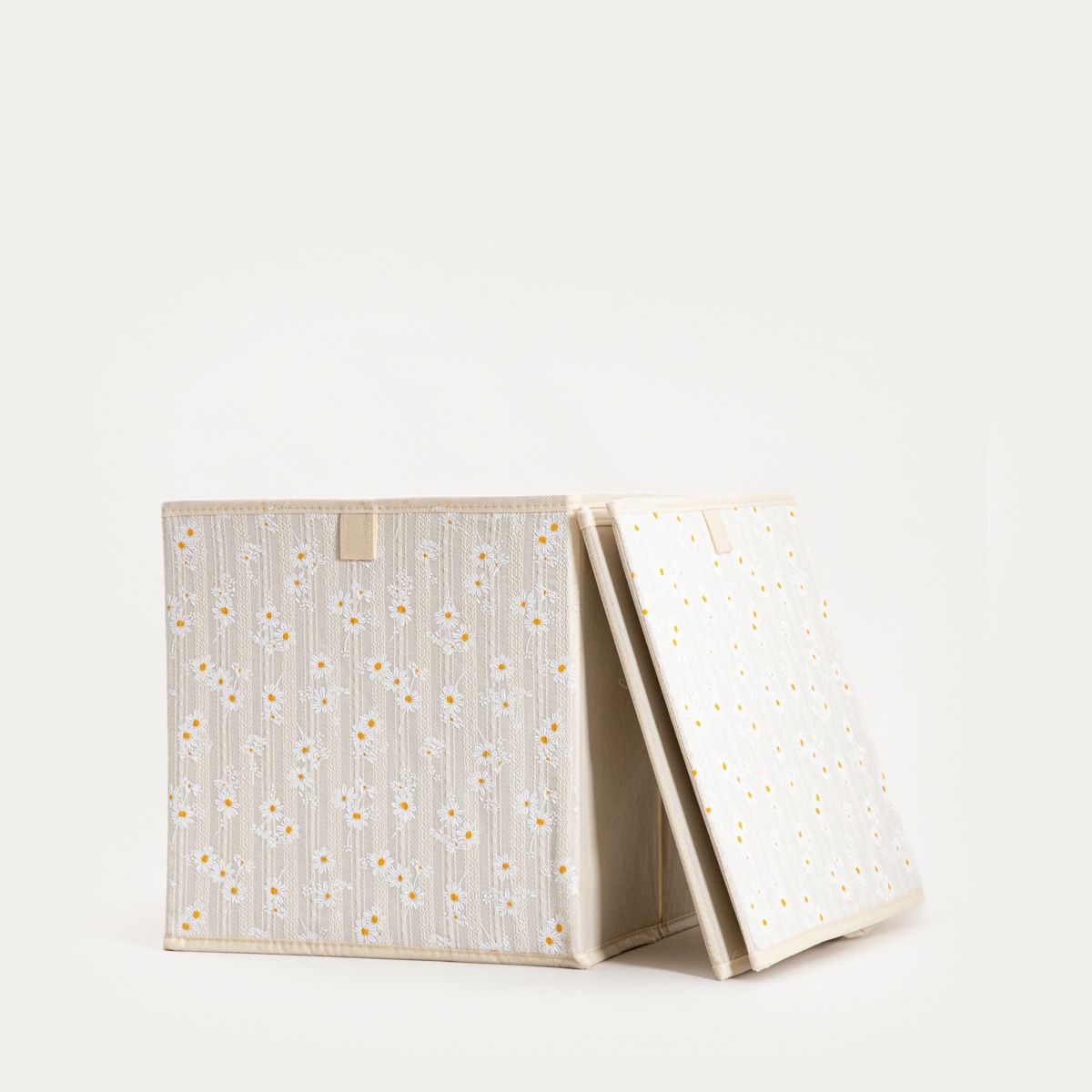 Pudełka do przechowywania LINETA w kwiatki 2 szt. / 30x30x30 cm