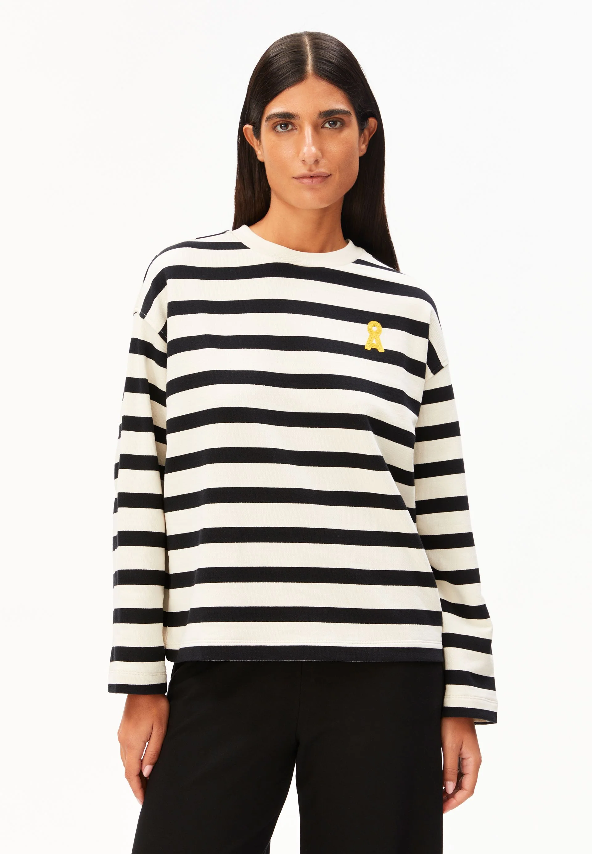 ICONIC Å FRANKAA BOLD SWEATSHIRT