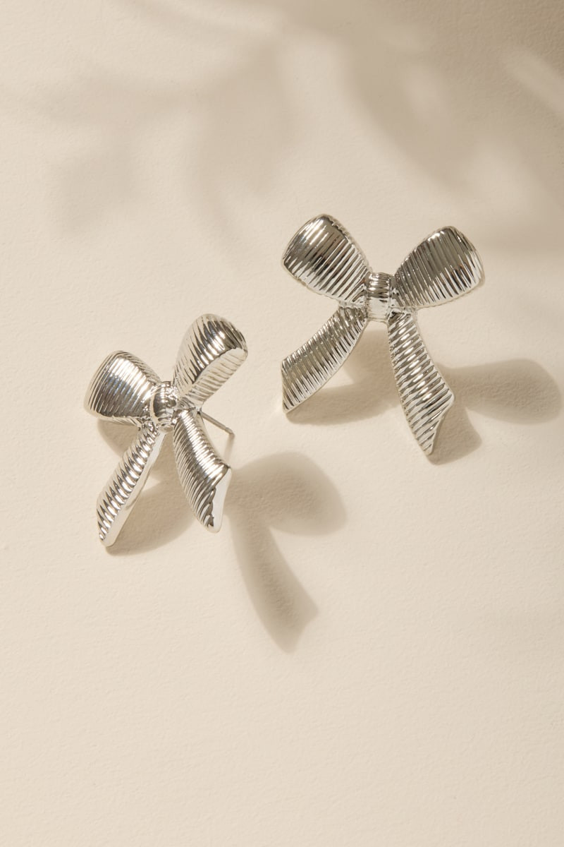 Martha Ribbed Bow Stud Earrings
