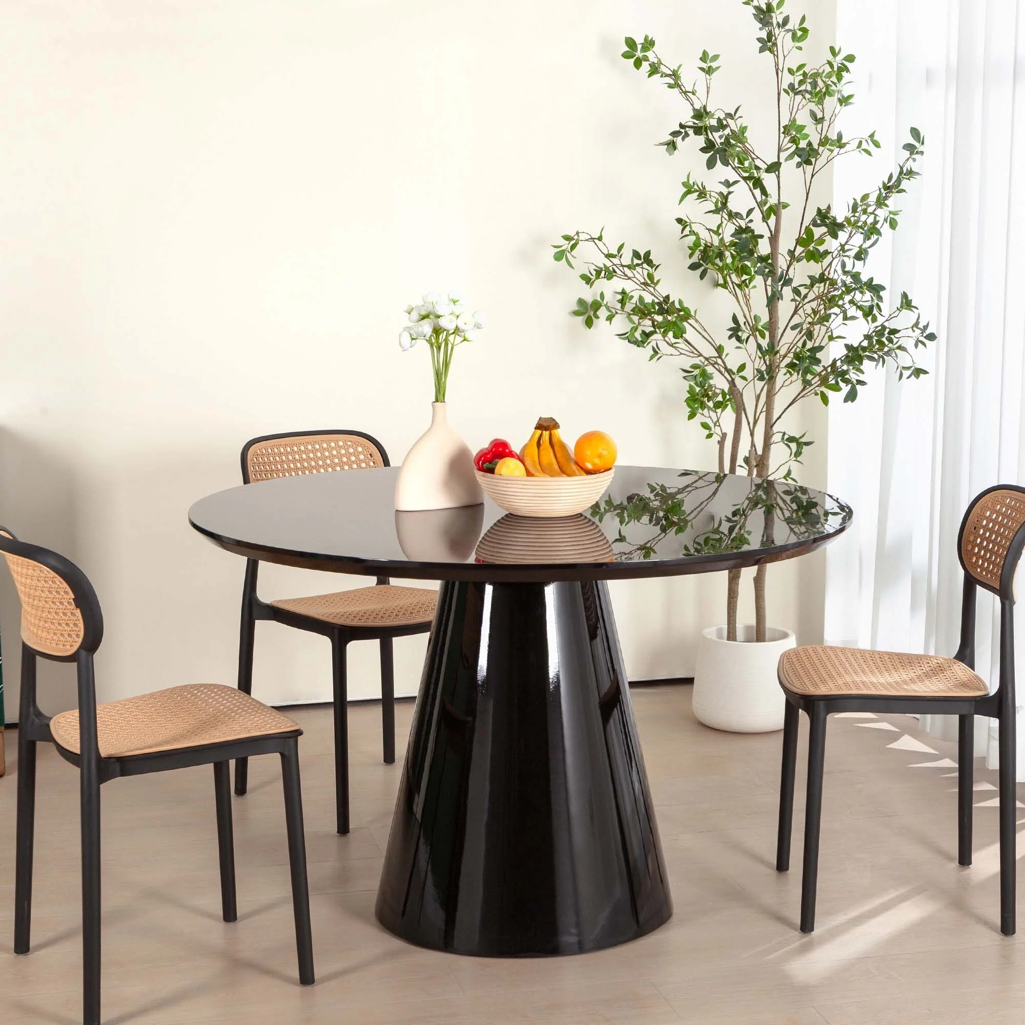 Minimalist Round Dining Table,only 1 PC table