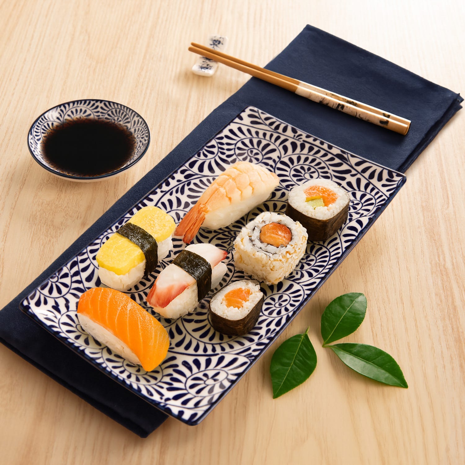Set sushi 3 pezzi piattino rettangolare 28 cm blu Sushiko