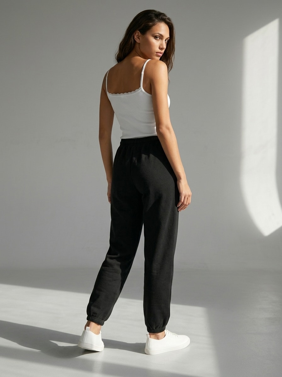 Spodnie jogger z domieszką wiskozy soft touch