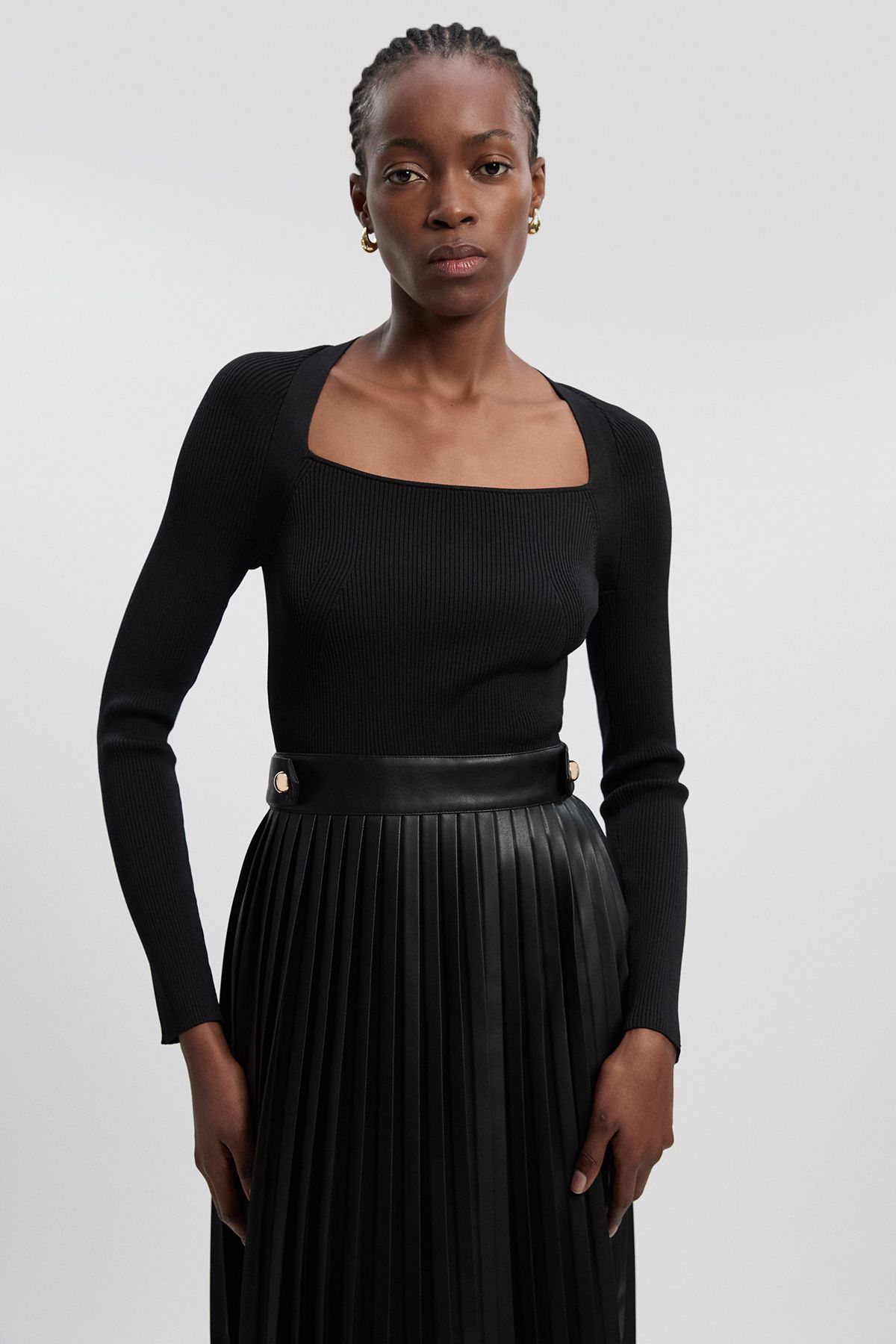 KarenMillen Viscose Rib Pu Mix Tab Detail Pleated Knit Midi Dress