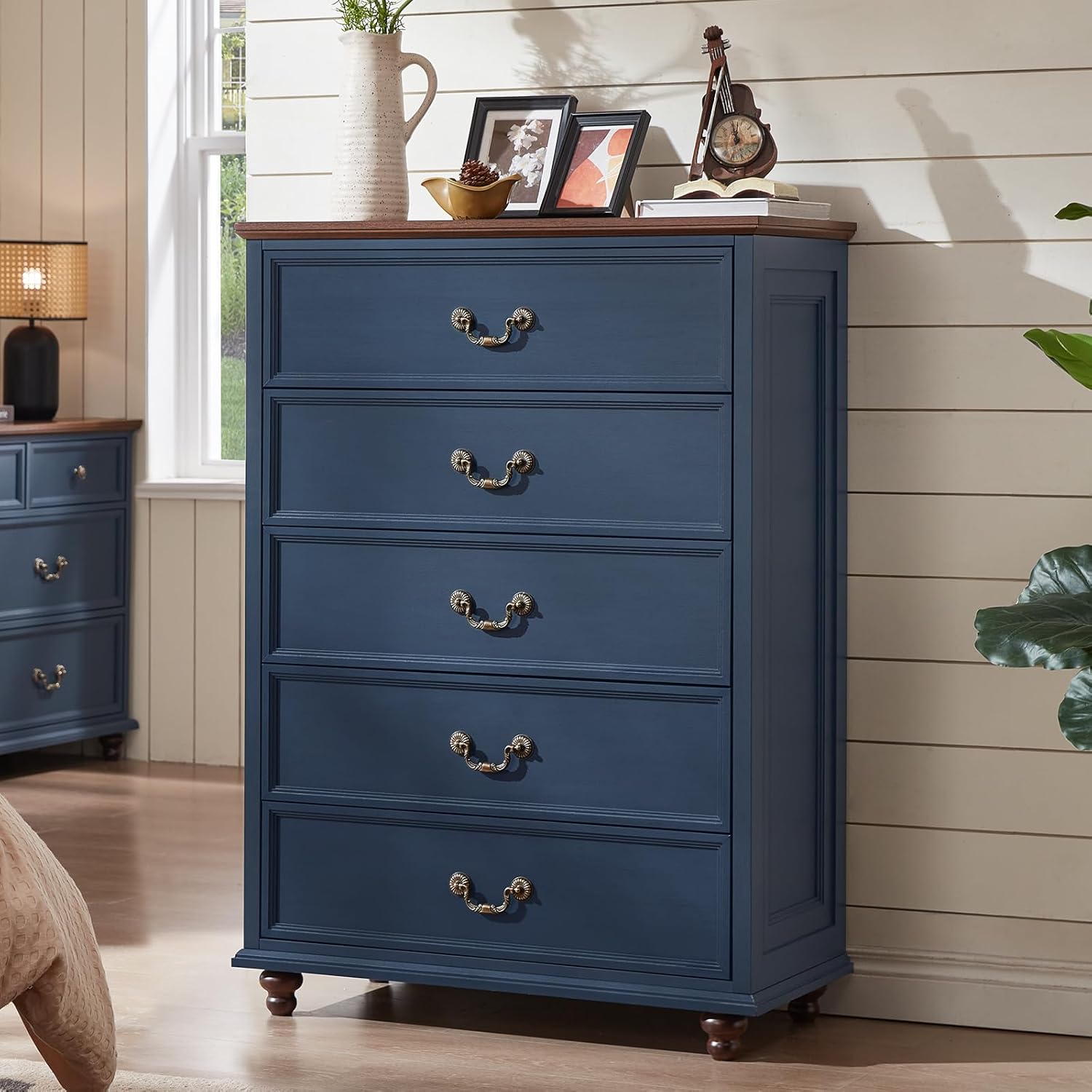 Farmhouse 5 Drawer Dresser for Bedroom, 45 Tall Rustic Chests of Drawers w/ 4 Solid Wood Feet, Mid Century Modern Wooden Closet Storage Dressers Organizer for Living Room, Hallway, Navy Blue