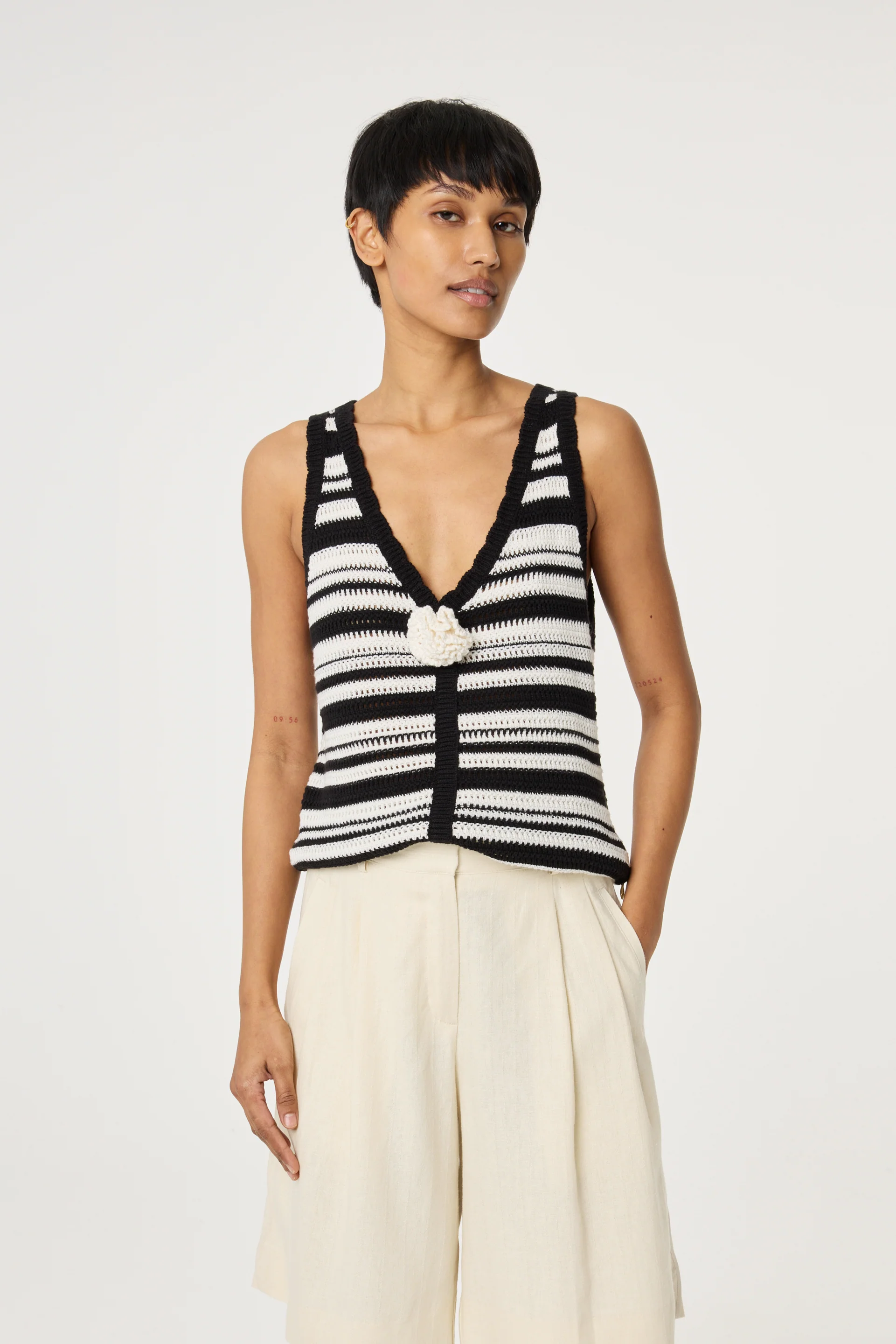 Paulina Top | Cosy White/Black