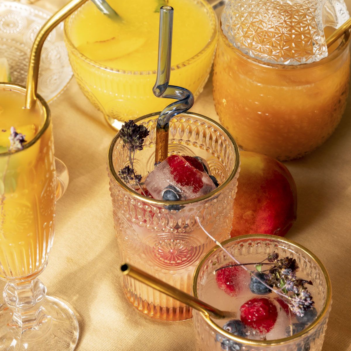 Szklanka BARREL ze złotym rantem 0,35 l