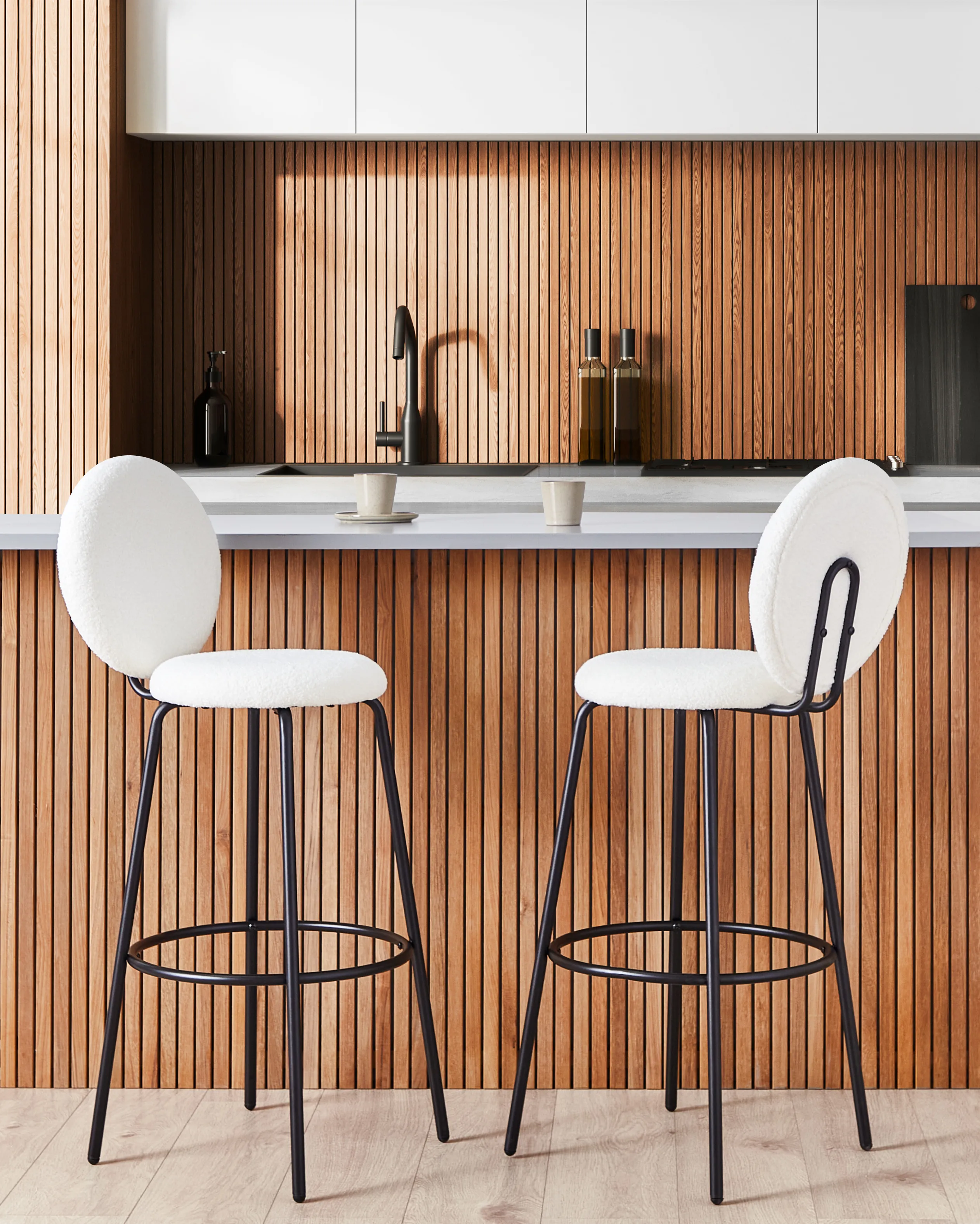 Set of 2 Bar Chairs EMERY Boucle White