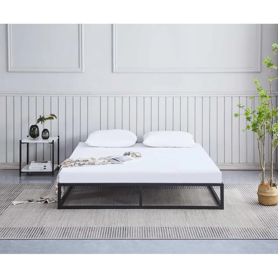 Metalen bedframe Marek - 160x200cm - mat zwart