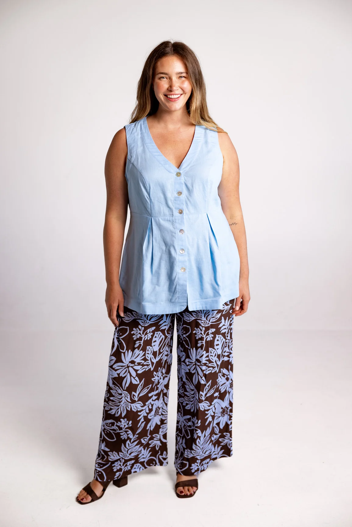 Gina Pants in in Blue Lani Chocolate