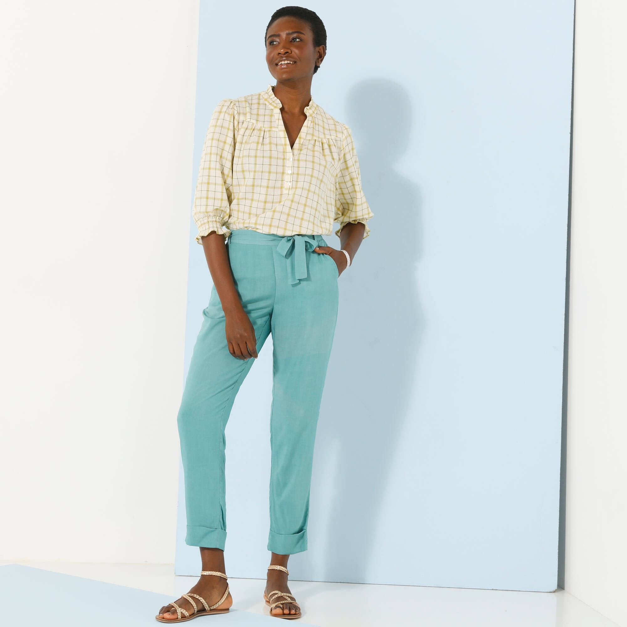 Pantalon 7/8ème fuselé uni, tissu fluide