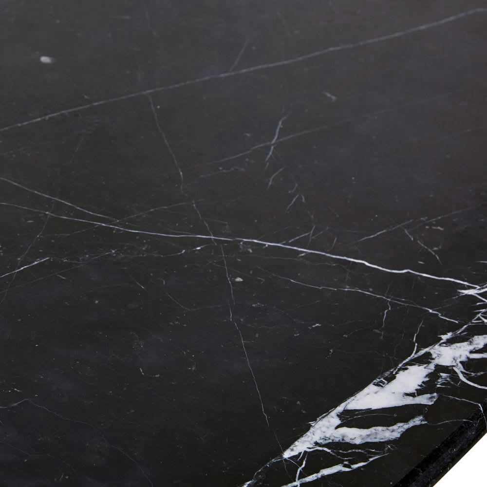 Izmir - Table à manger en marbre noir et métal 4/6 personnes D200