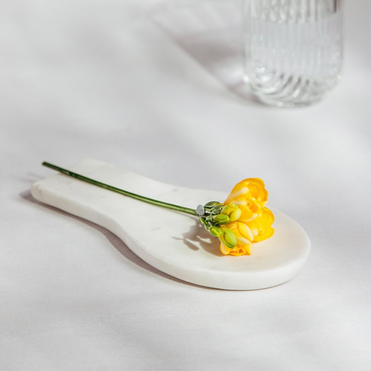 Podstawka MARBLE pod łyżkę marmurowa 22x10,5 cm