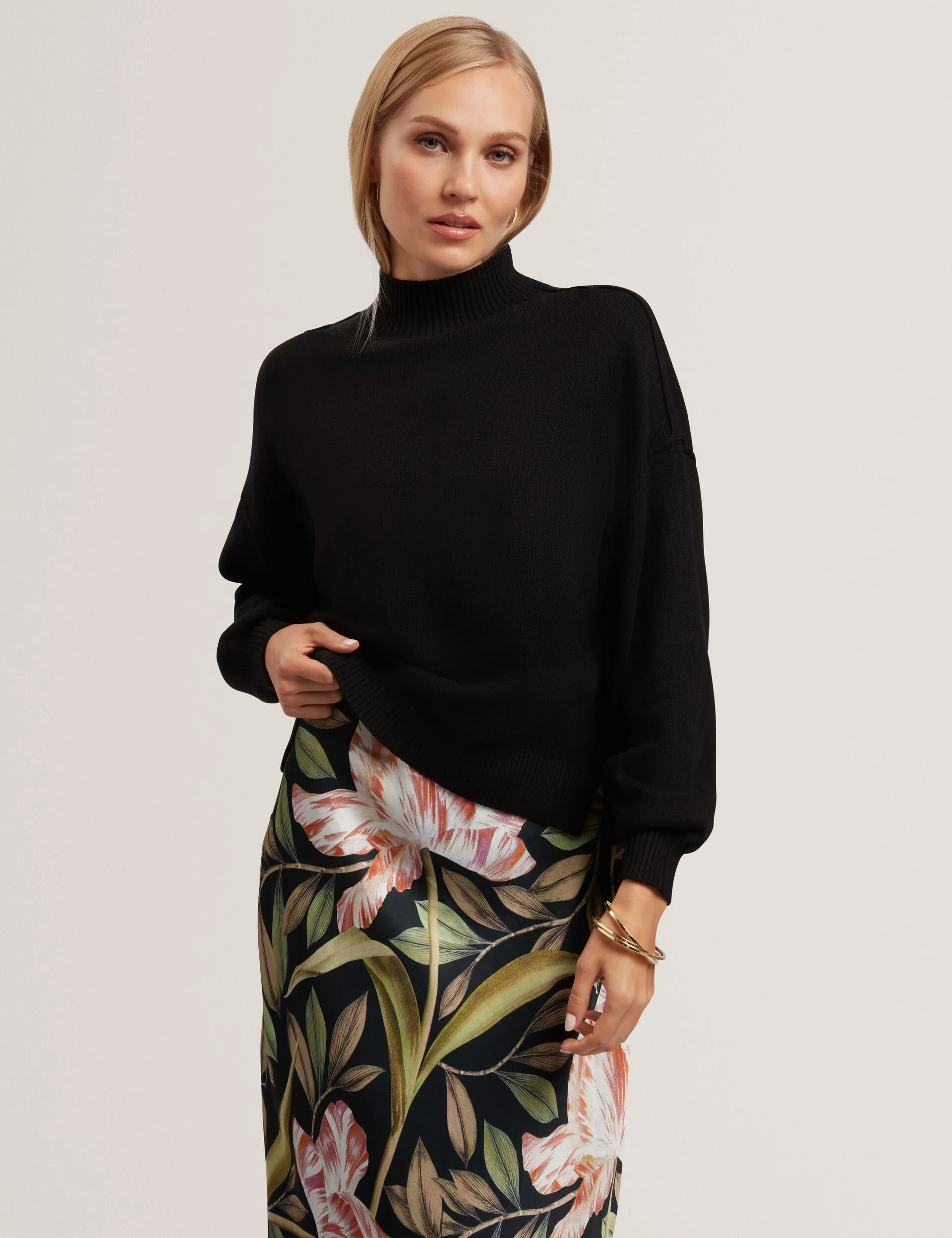 BERGNIA | BLACK