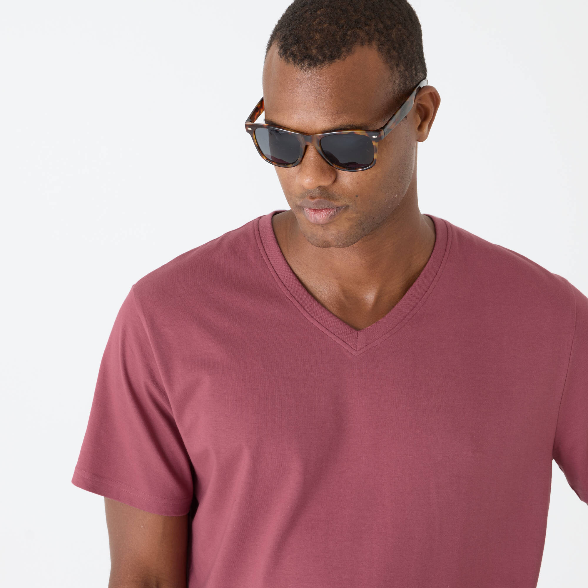 Tee-shirt col V manches courtes