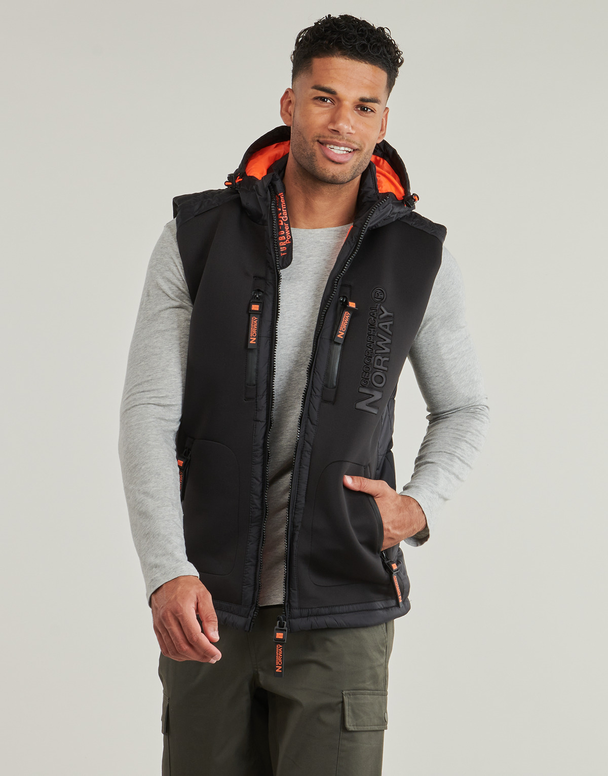 Geographical Norway - VITCHWOOD -  black