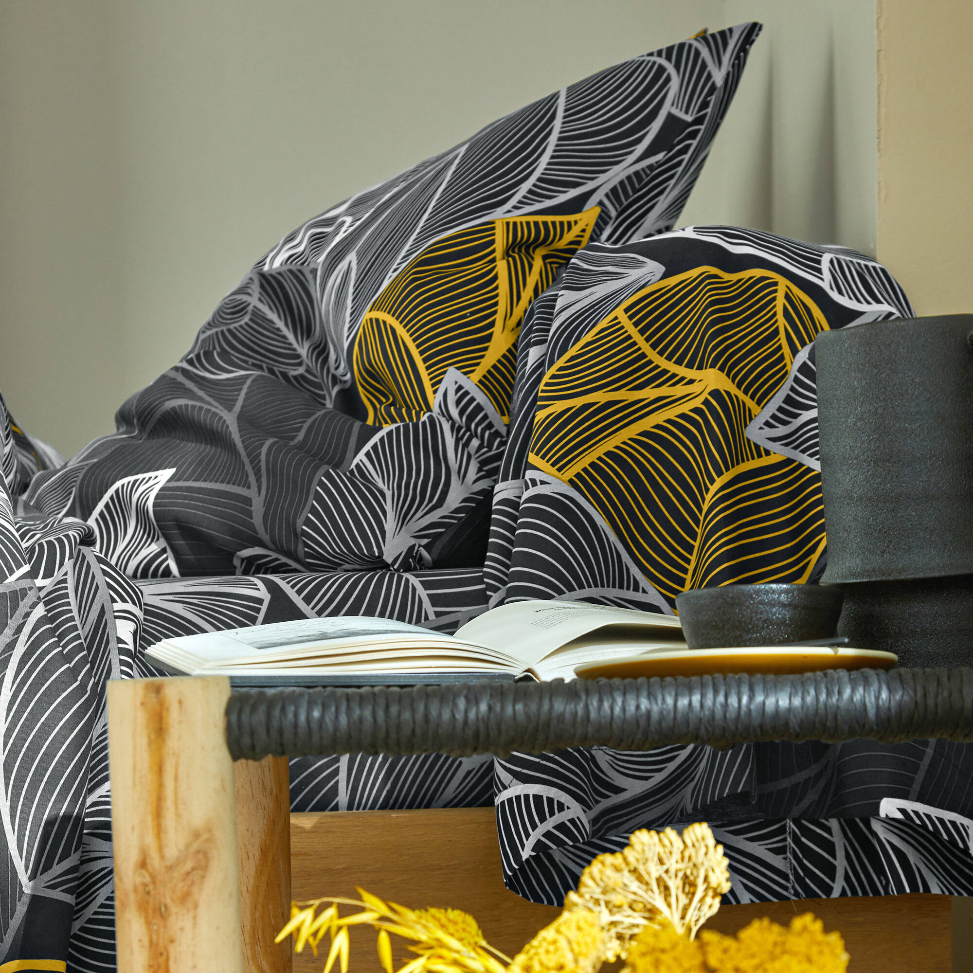 Linge de lit Elsa en polycoton à motifs feuilles