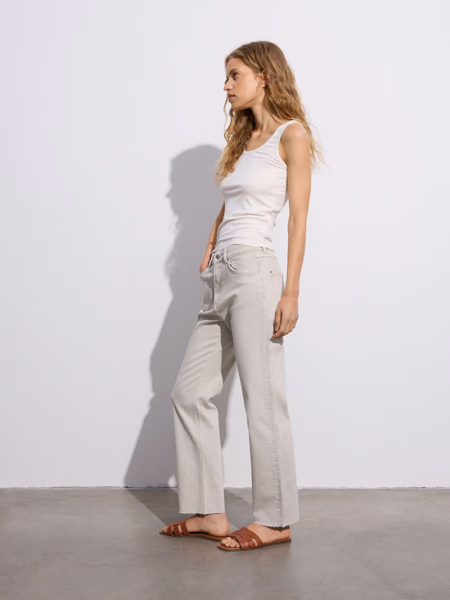 Straight Jeans