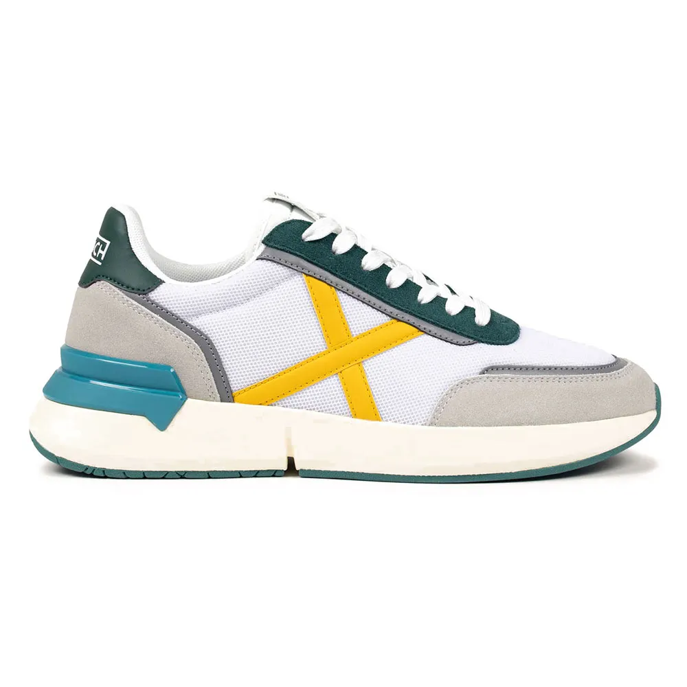 Munich Versus 117 trainers