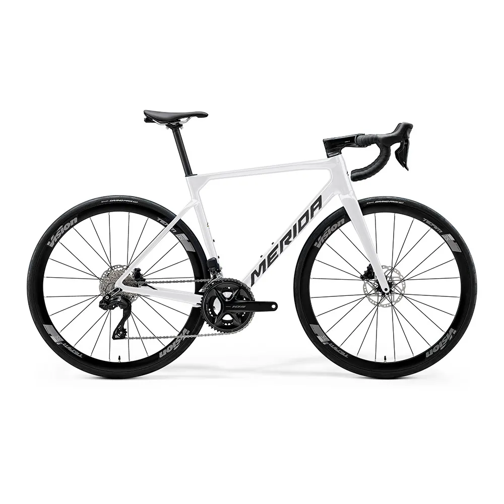 Merida Bikes Scultura 5000 105 Di2 2026 road bike