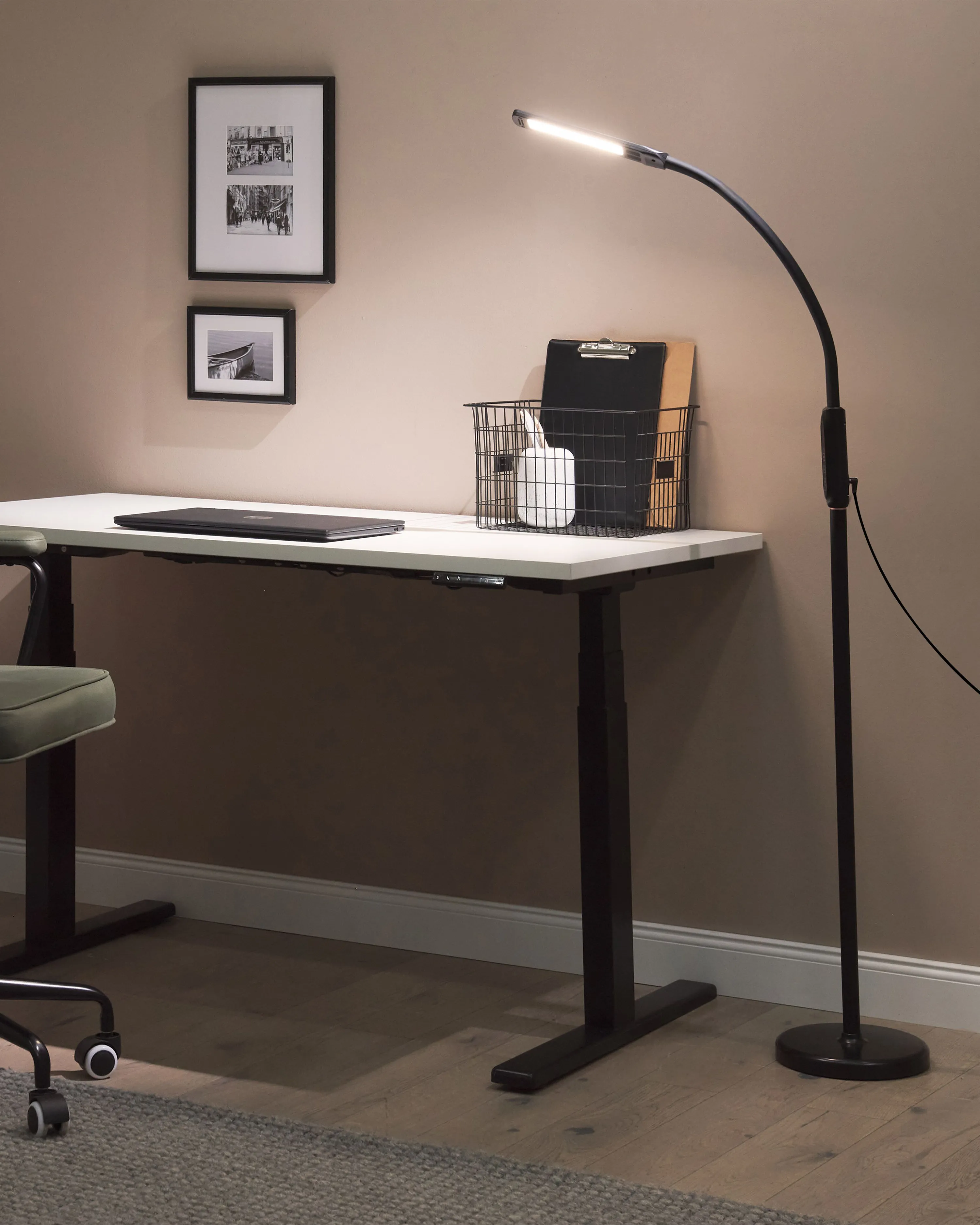 Convertible LED Floor and Clamp-On Lamp APUS with Remote with Dimmer Metal Black