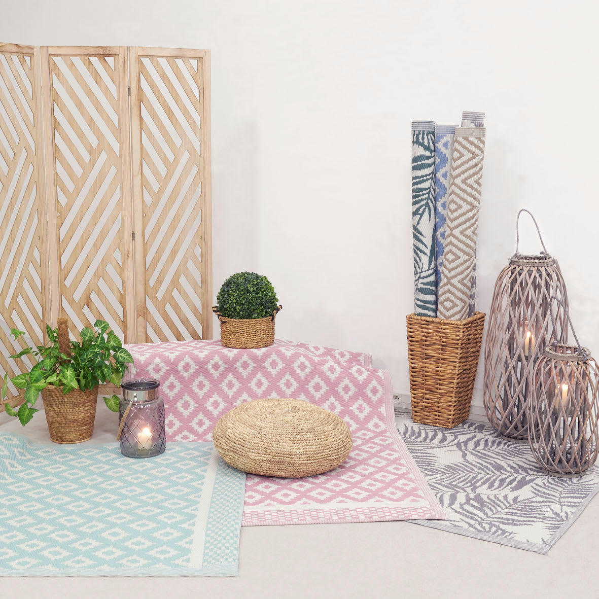 - Paravent en bois naturel