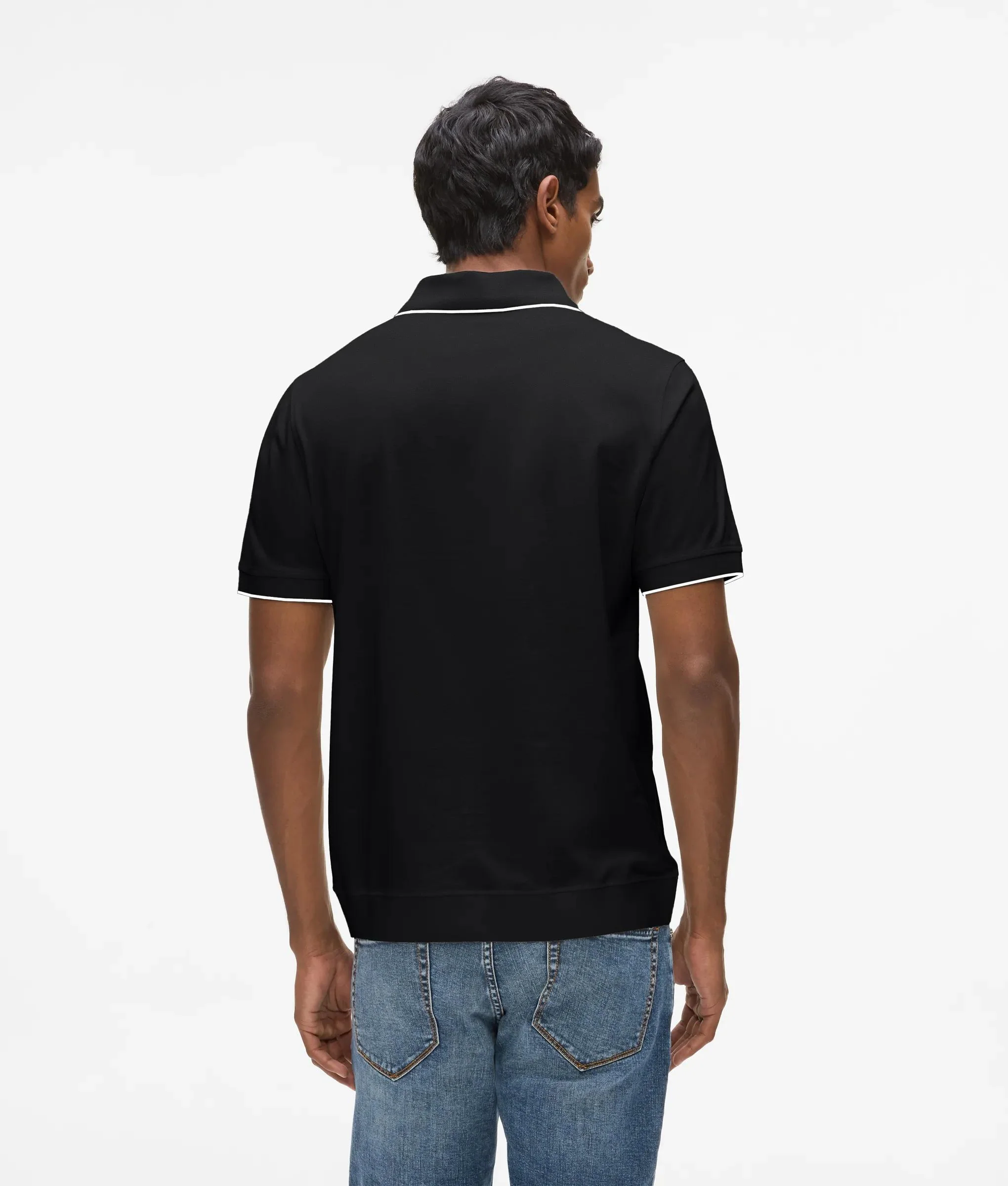 Polo à fermeture zippée