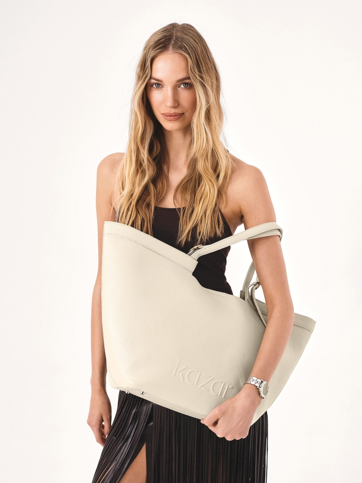 Cream large shoulder bag in smooth leather