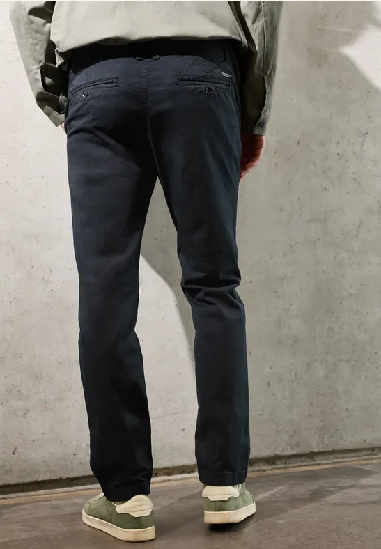 Slim Leg Chino mit Stretchbund