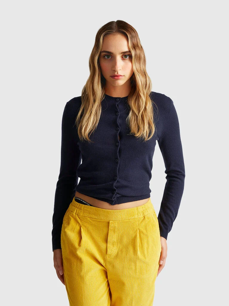 Cardigan in wool and cashmere blend